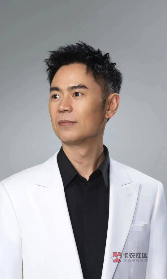 大家好,我是马健涛。筹备了这么久,终于能亲口告诉你们:我的演唱会,真的要来了!
80 / 作者:马健涛 / 大家好,我是马健涛。筹备了这么久,终于能亲口告诉你们:我的演唱会,真的要来了!
80 / 作者:马健涛 /