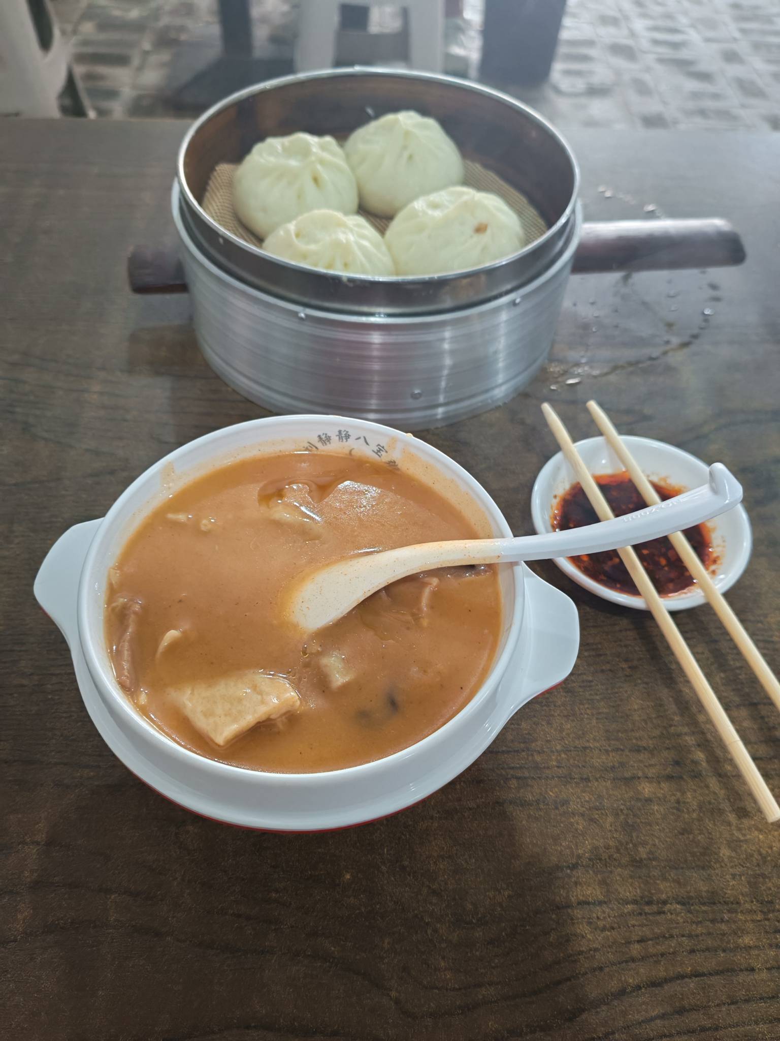 早餐滴滴

46 / 作者:专业诈骗犯 / 