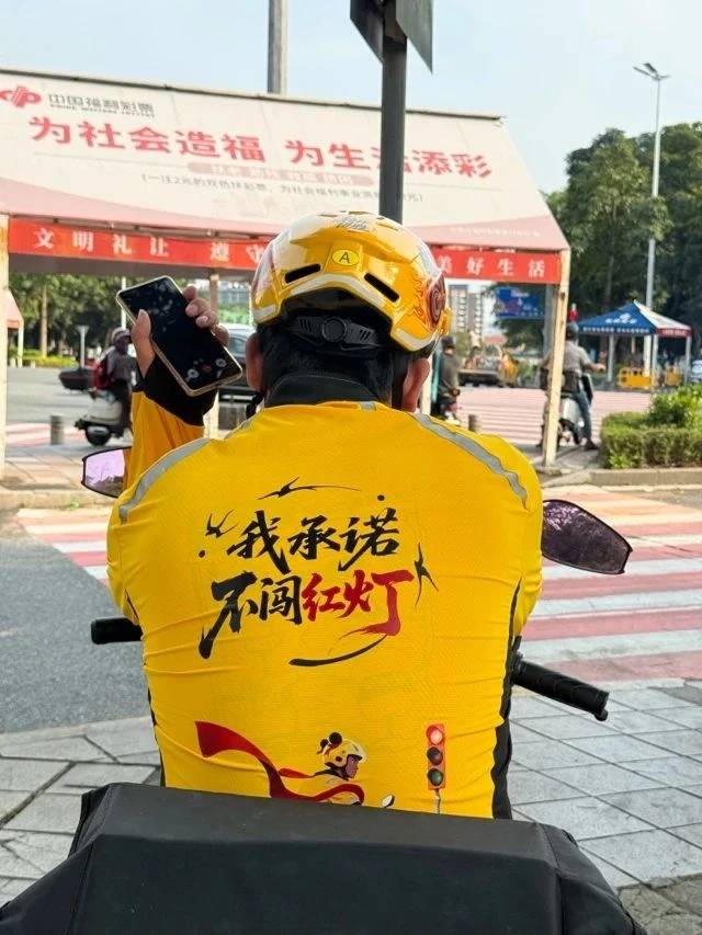 银发几点打款

58 / 作者:果然一道 / 