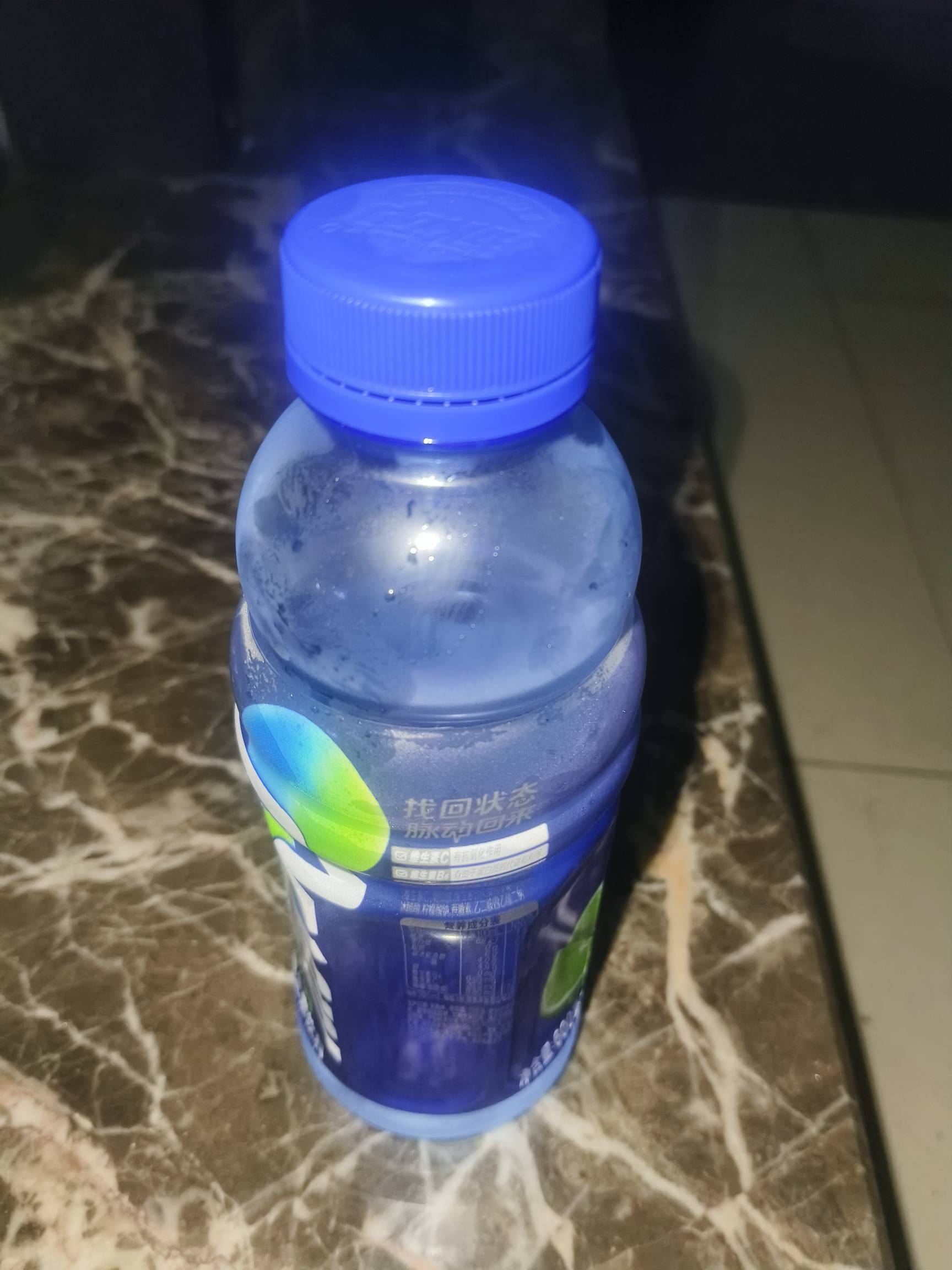 最近每天一瓶脉动，听说这东西补能量

14 / 作者:我呢我呢手机 / 