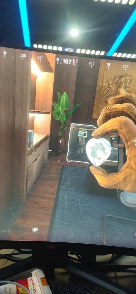 一张老赛的黑卡1500万


92 / 作者:大鸟好梆硬 / 