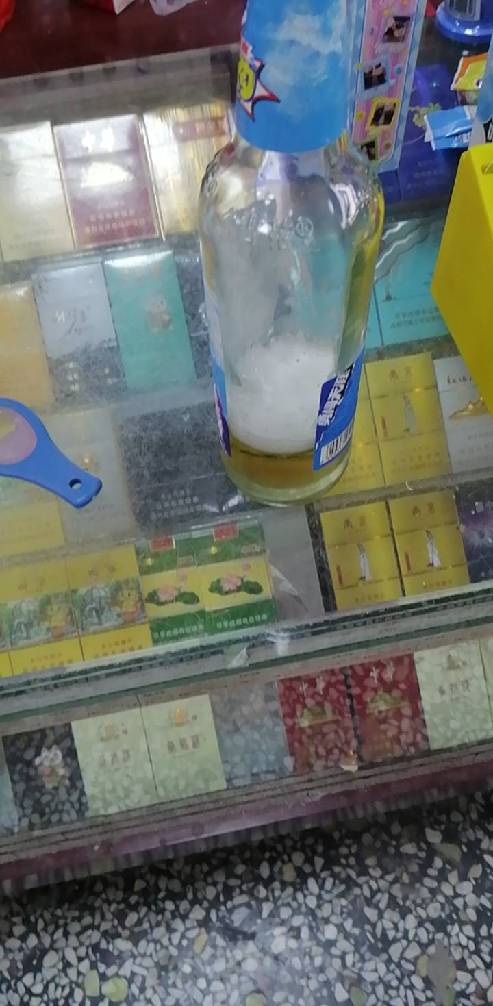 马上喝完了，准备去钓鱼

4 / 作者:心已被伤透 / 