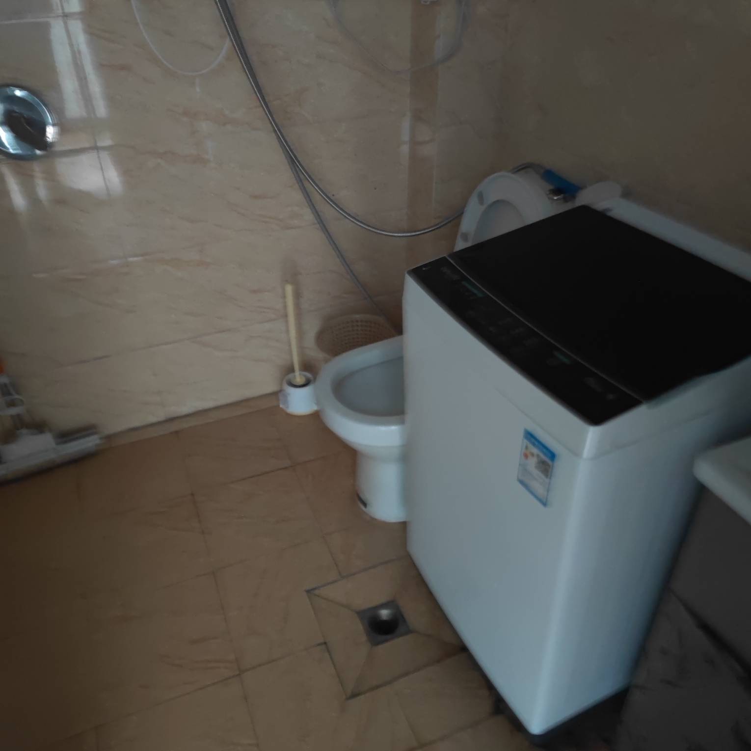 找了一下午的房子，内裤都走湿了，单身公寓550




20 / 作者:心态放青葱9 / 