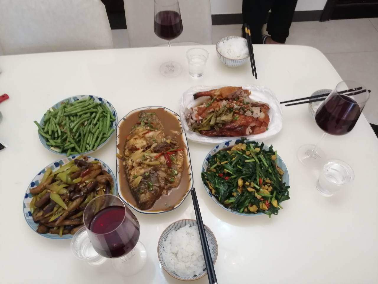 老哥们天天吃外卖真的会得病吗？我吃了5年了，今天听他们说经常吃容易得病，不过每次64 / 作者:就喜欢撸条子 / 