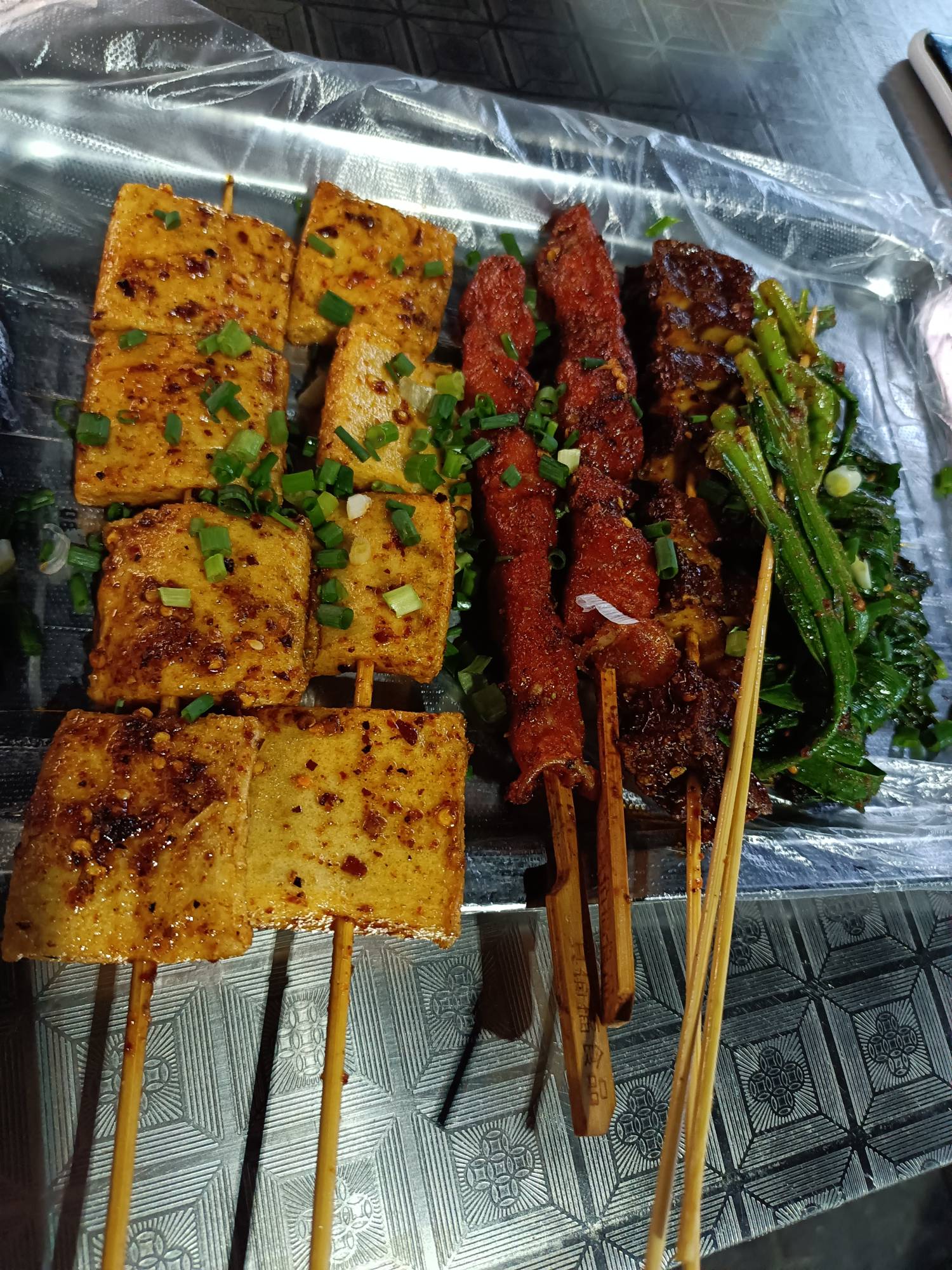 烧烤戒了好久了，开个荤

11 / 作者:iyz2 / 