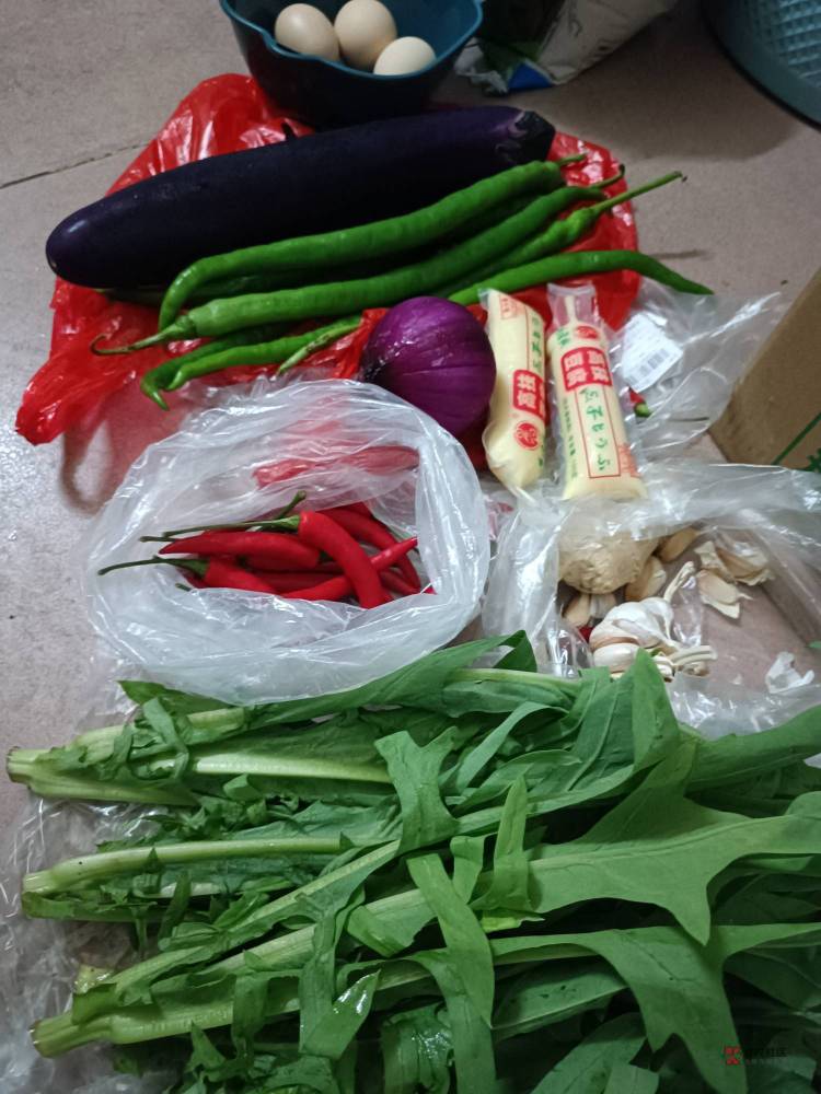清菜大头鱼汤


90 / 作者:风中之神-聂风 / 