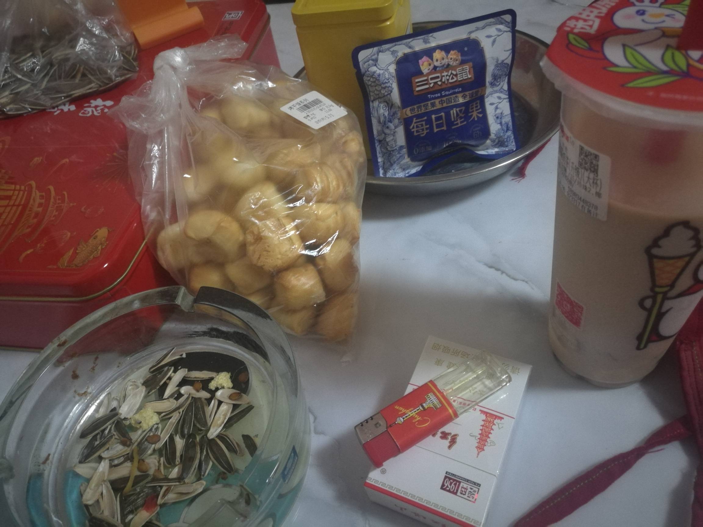 没意思 收一点还没花出去就又回去了 反反复复 倒下了 来点毛吧

96 / 作者:努力优秀_ / 