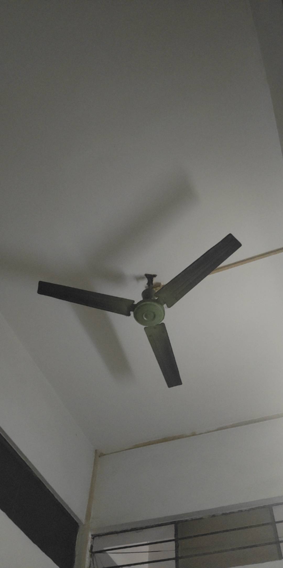 东莞雨势来临，老哥们后悔出厂了。我没有钱了，融360【申请入口】随你花、放款5天没到5 / 作者:东莞往事 / 