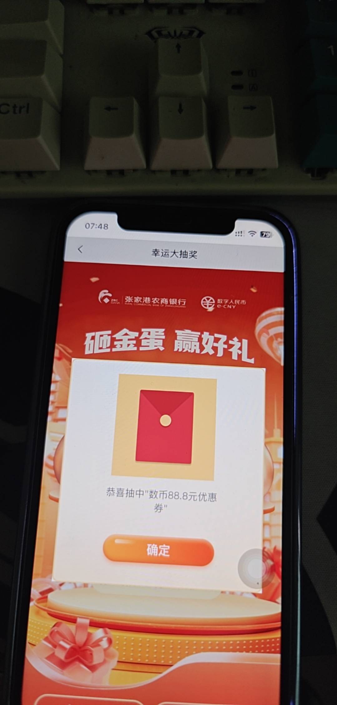 不装了摊牌了

37 / 作者:毕竟话少。 / 