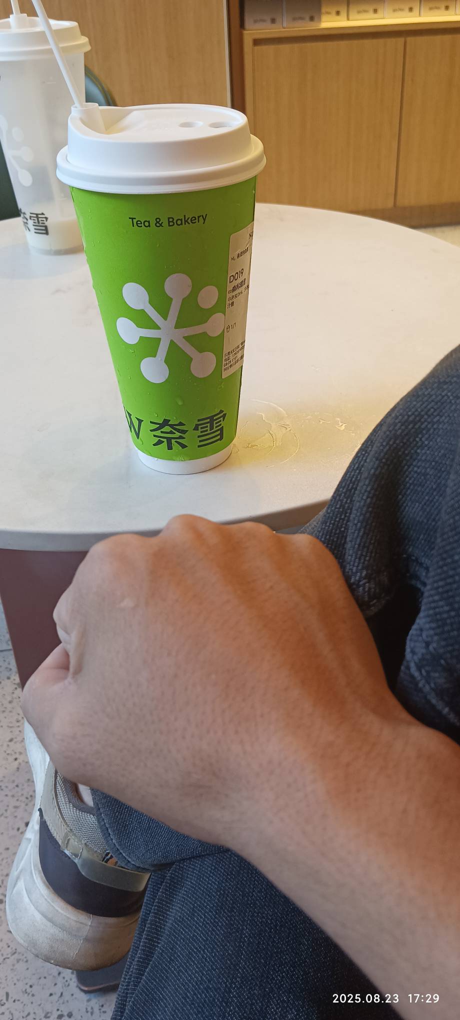 有编号老哥吗

77 / 作者:永恒yi / 