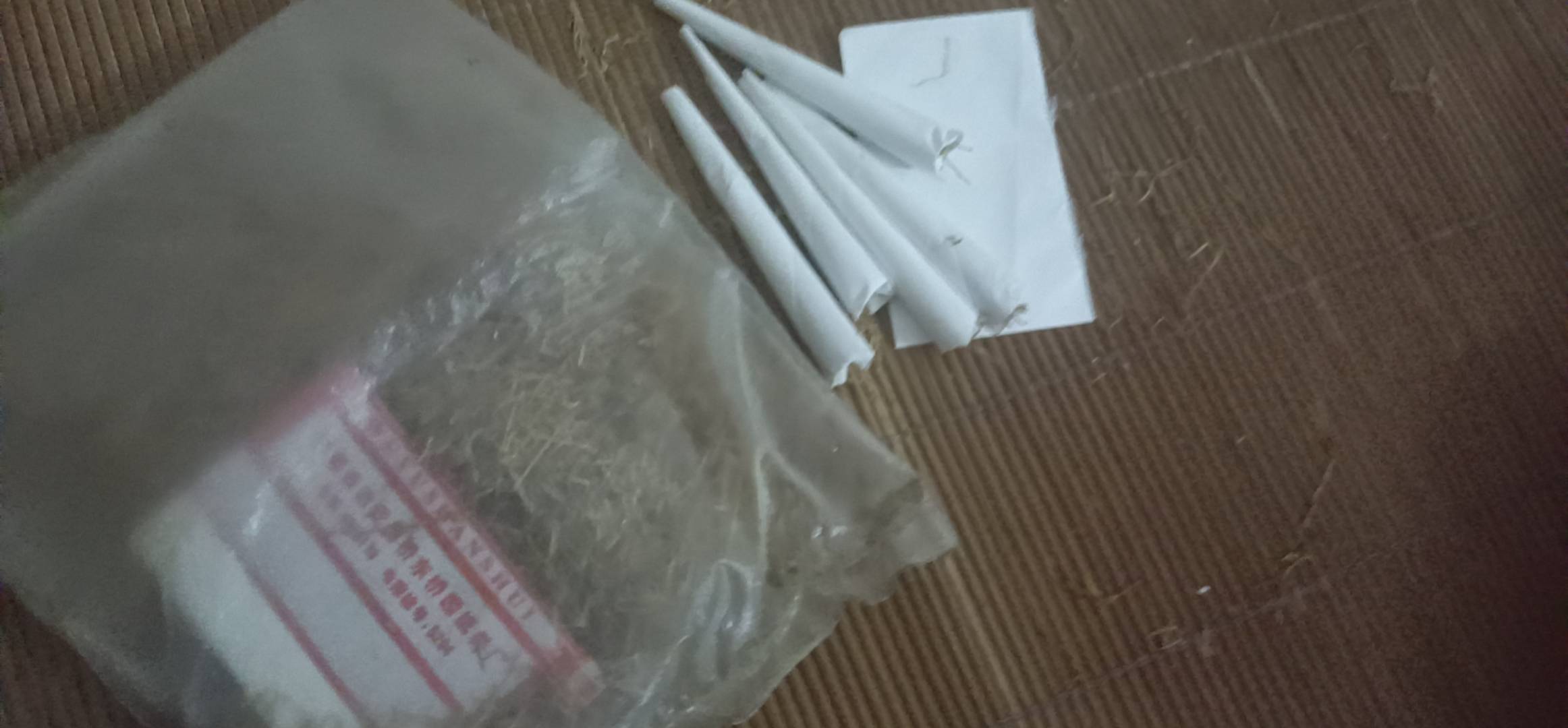 老哥们，越想越气越想越气。md，373这个cs不到账，整的我要自己卷烟抽！

9 / 作者:潼kk / 