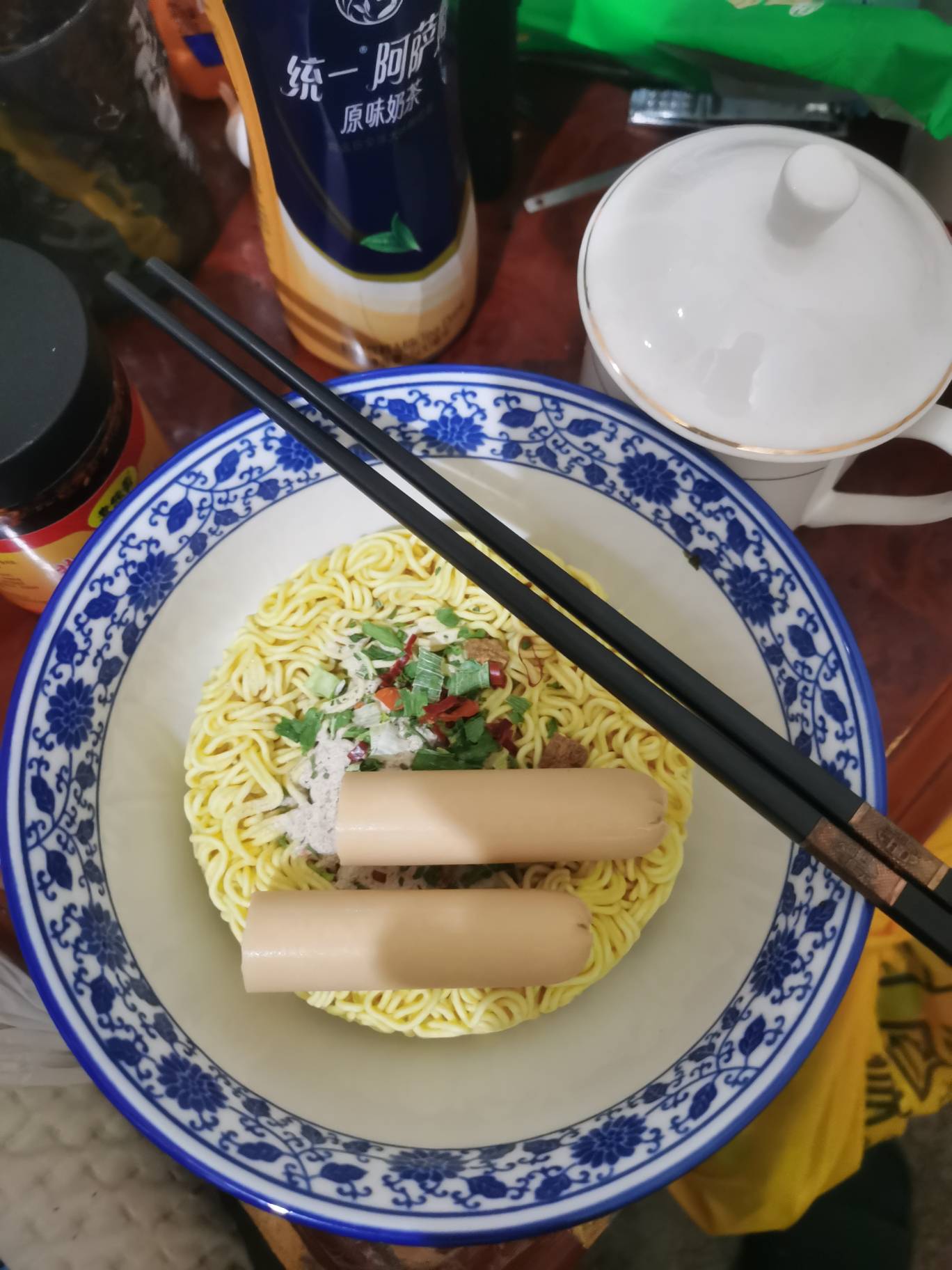穷的叮咣三响，只能吃泡面了

51 / 作者:番茄炒土豆 / 