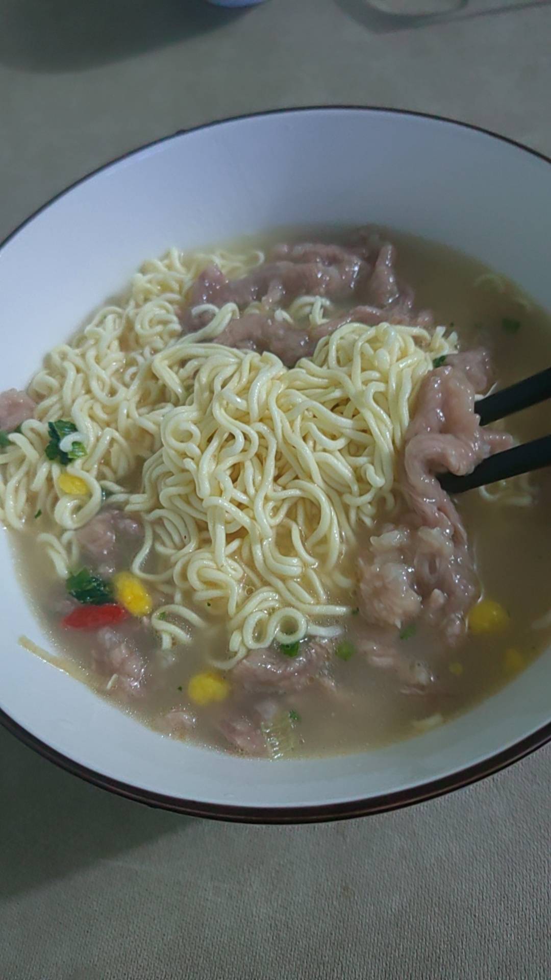 太饿了，

22 / 作者:miaiai / 