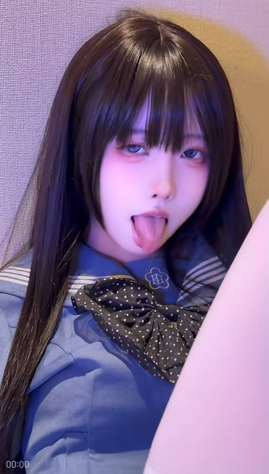 老哥们，小苏和白利群，哪个好抽

43 / 作者:漂亮男孩哈哈 / 