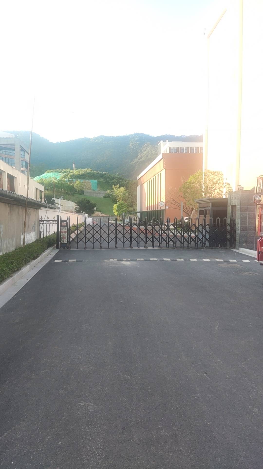 起床搬砖了老哥们

2 / 作者:搬砖人啊 / 