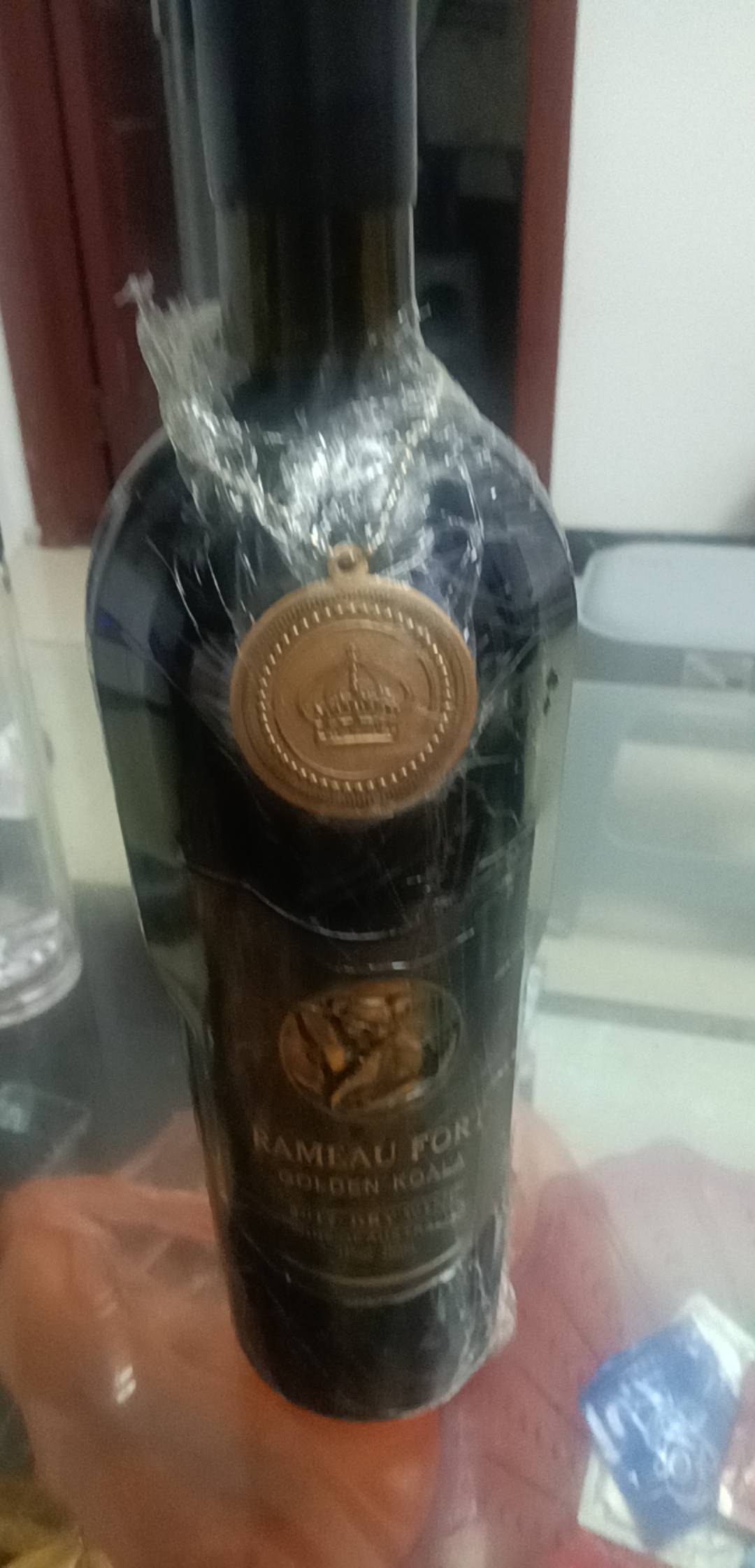 红酒

32 / 作者:独立日 / 