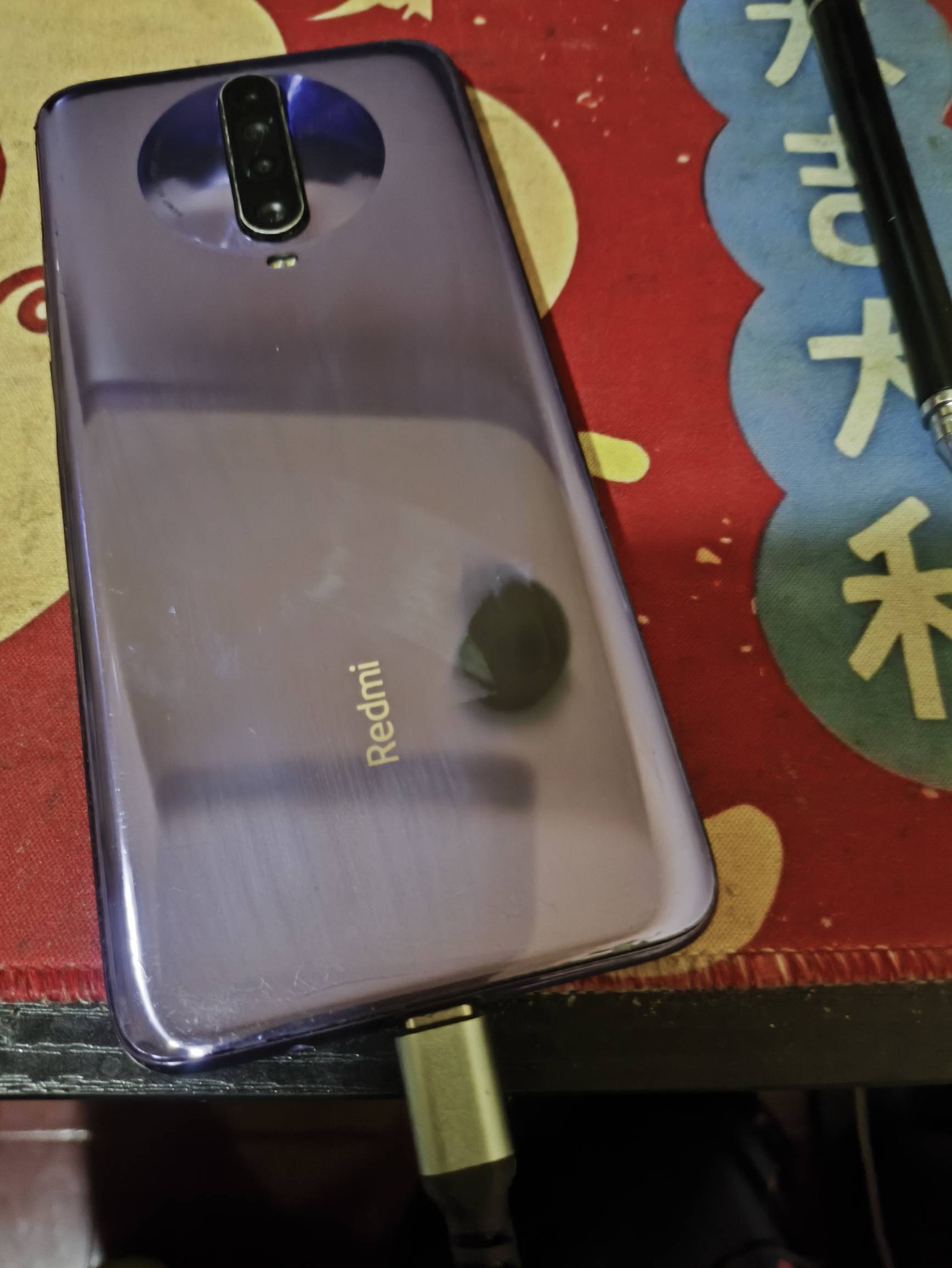 有没有老哥知道这个印子是不是电池烧坏了

27 / 作者:bt响亮cq的时候 / 