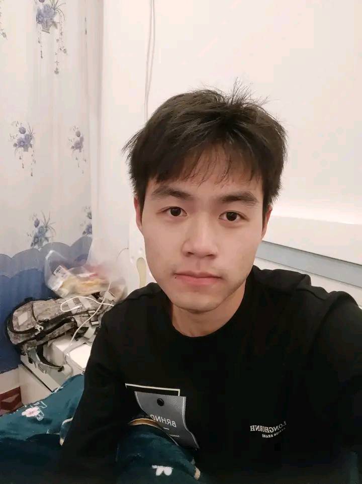 喜欢不上别人，是我对你最大的诚意

31 / 作者:天空的时候给我 / 