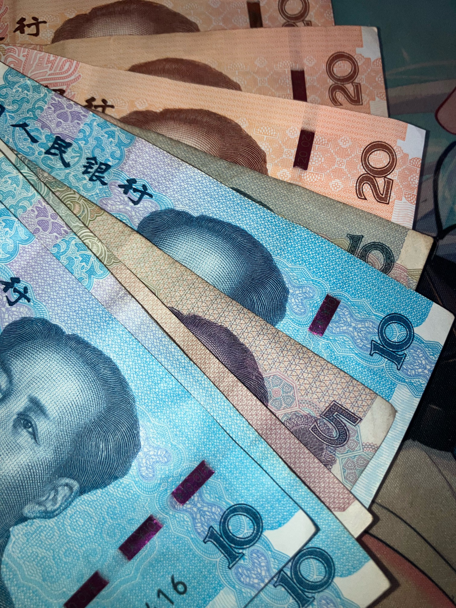 1.5一个码全清空还兑了几瓶冰茶
美滋滋



59 / 作者:小熊科技 / 
