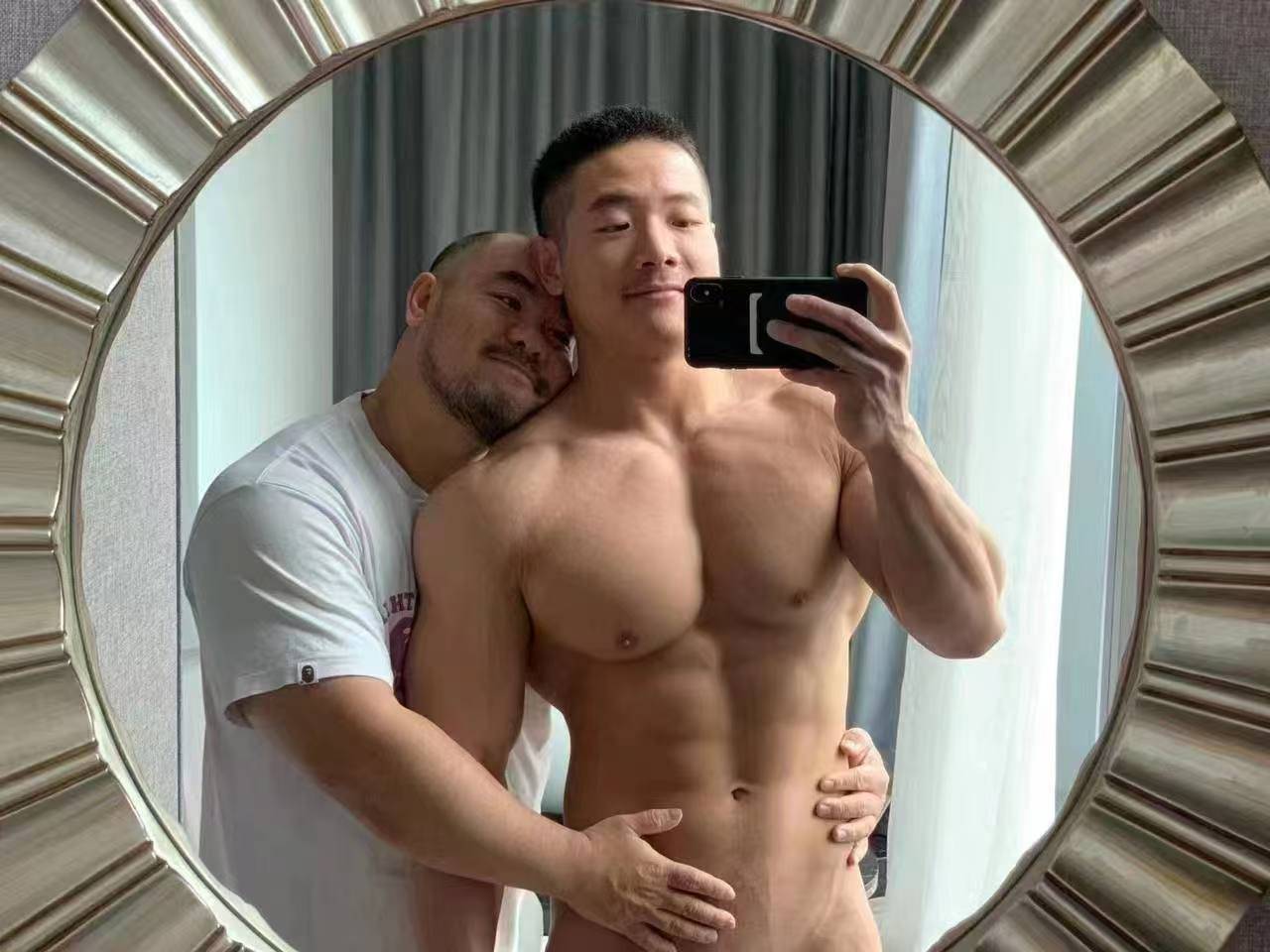 幻影免费领一天会员。然后分身，jd，ysf，民生，先打开民生定位到揭阳然后切到后天，87 / 作者:一天两顿拼好饭 / 