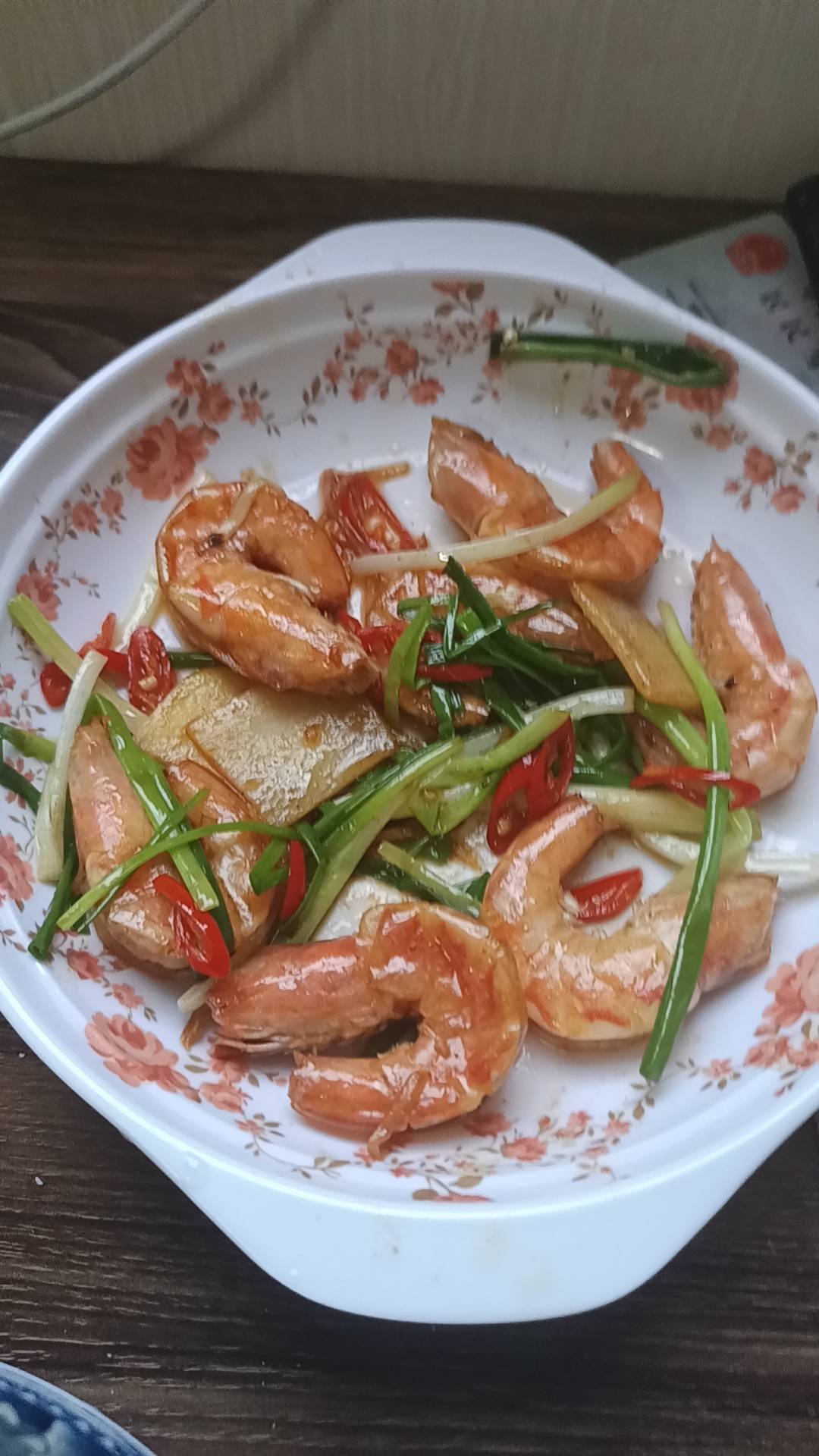 搞清吹的包衣，都泛滥到这里来了？

34 / 作者:跟我去白嫖 / 