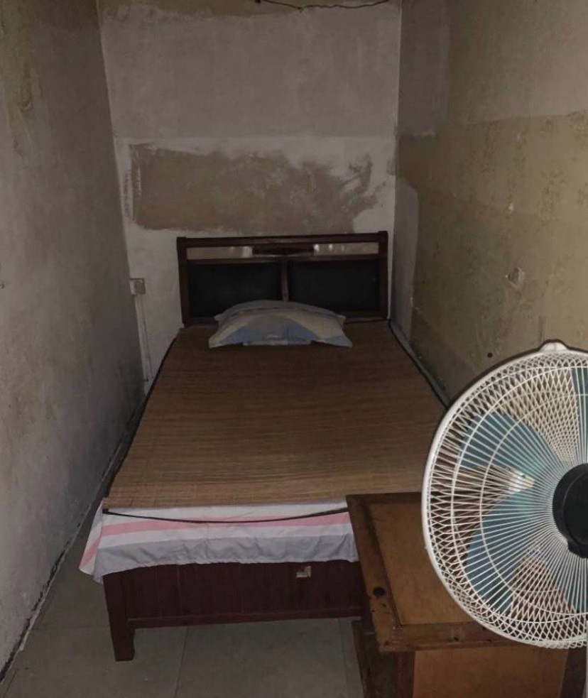 老哥们，东莞哪里有30一天的挂壁房推荐一下，实在没地方住了，谁知道把身上的花呗都打64 / 作者:落叶随风i / 
