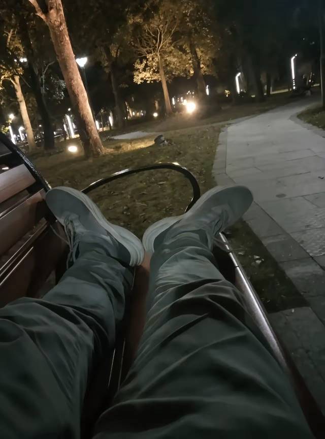 这次真躺下了

90 / 作者:千八八 / 