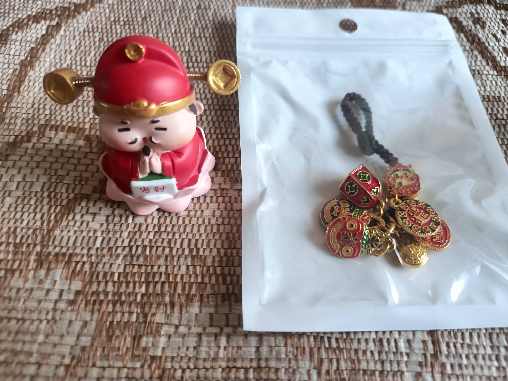 东方财富到了，还挺好看的

65 / 作者:生蚝熟了 / 