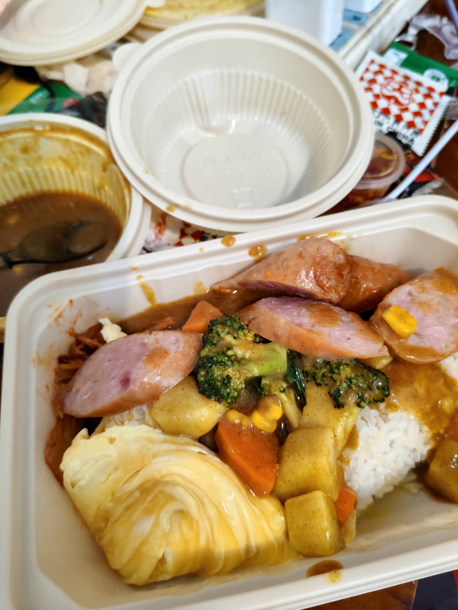 我也是饿了


34 / 作者:网恋被骗五千块 / 