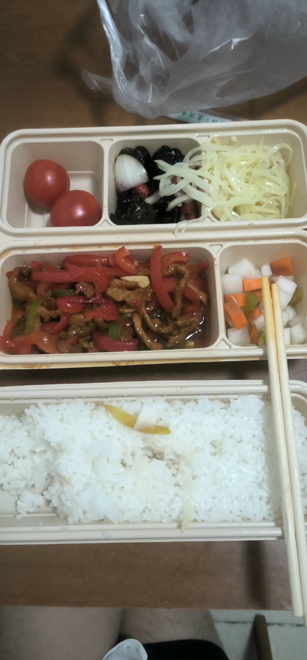 好饿 好后悔 好想哭

58 / 作者:天空的时候想我 / 