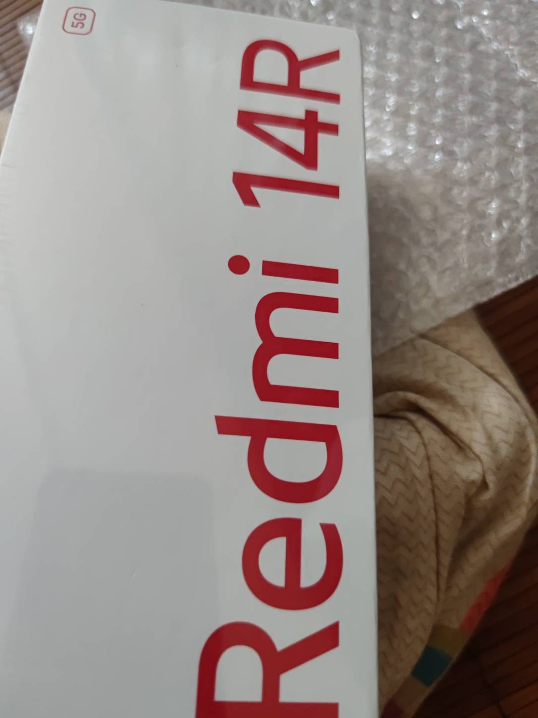 接前的帖移动升套餐送的个手机，我还是要了，他这个说明书啥意思，我插不插卡他还能检31 / 作者:我的生活你的梦i / 