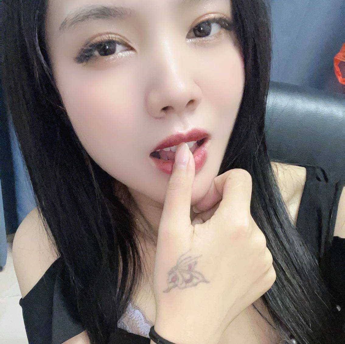 老哥们心痛啊！！三秒钟快感花掉我1300，我后悔了！能不能投诉退钱

88 / 作者:无泪无心 / 