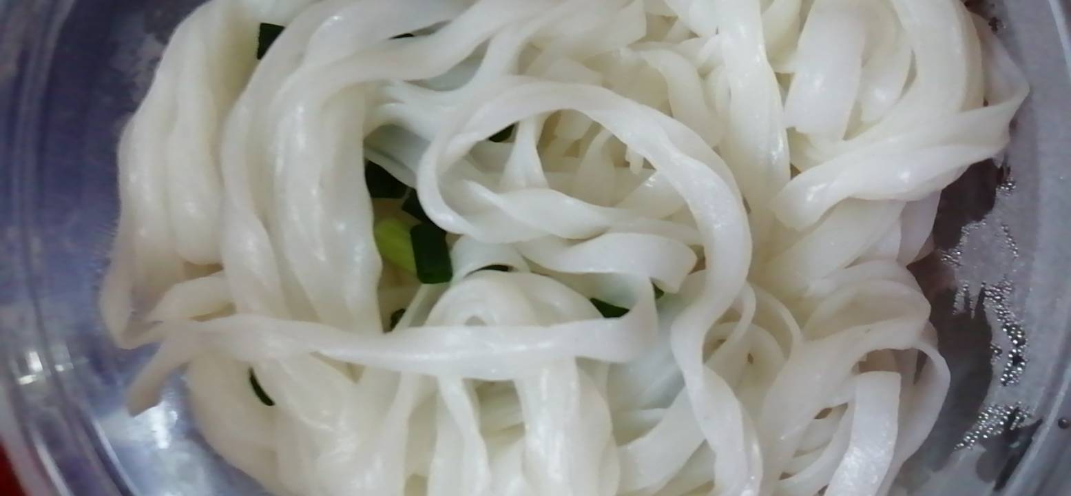 老哥这粉靓吗

38 / 作者:优女 / 