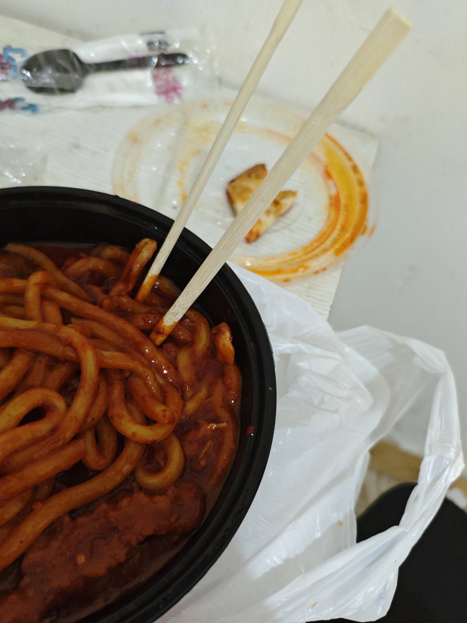 小蓝客服在哪里，把我验证码用光了我登录不上了

63 / 作者:浮然梦逝 / 