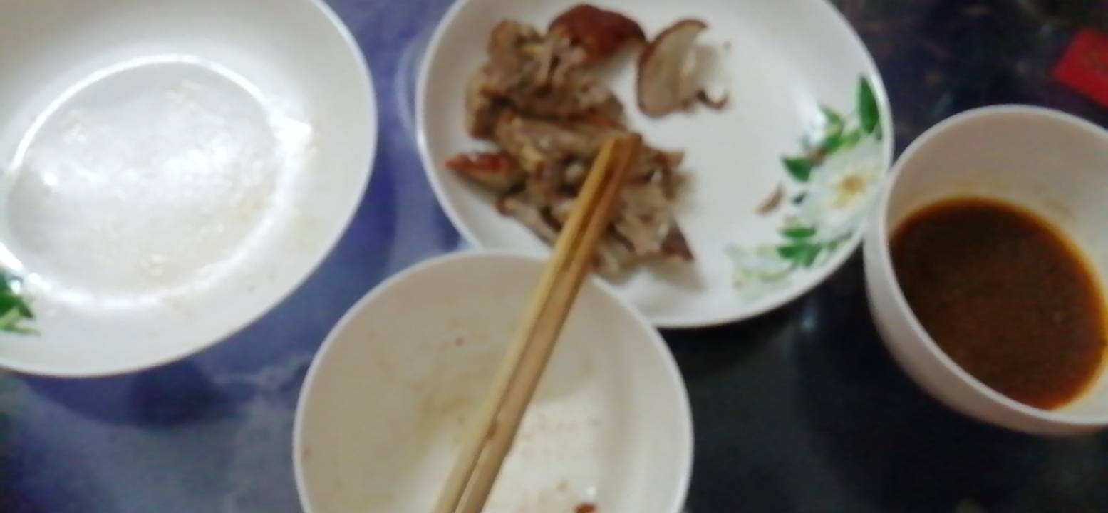 一个人饮了两三个小时都没有饮好

90 / 作者:优女 / 