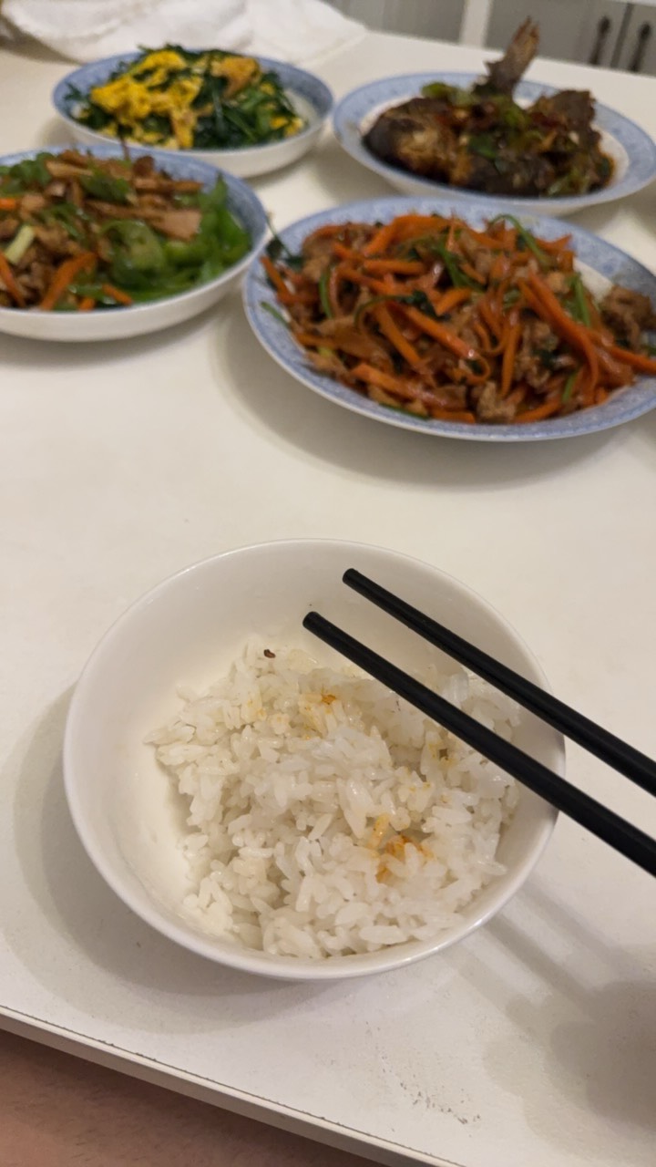 终于不用吃外卖了

69 / 作者:⁣⁣草莓君 / 