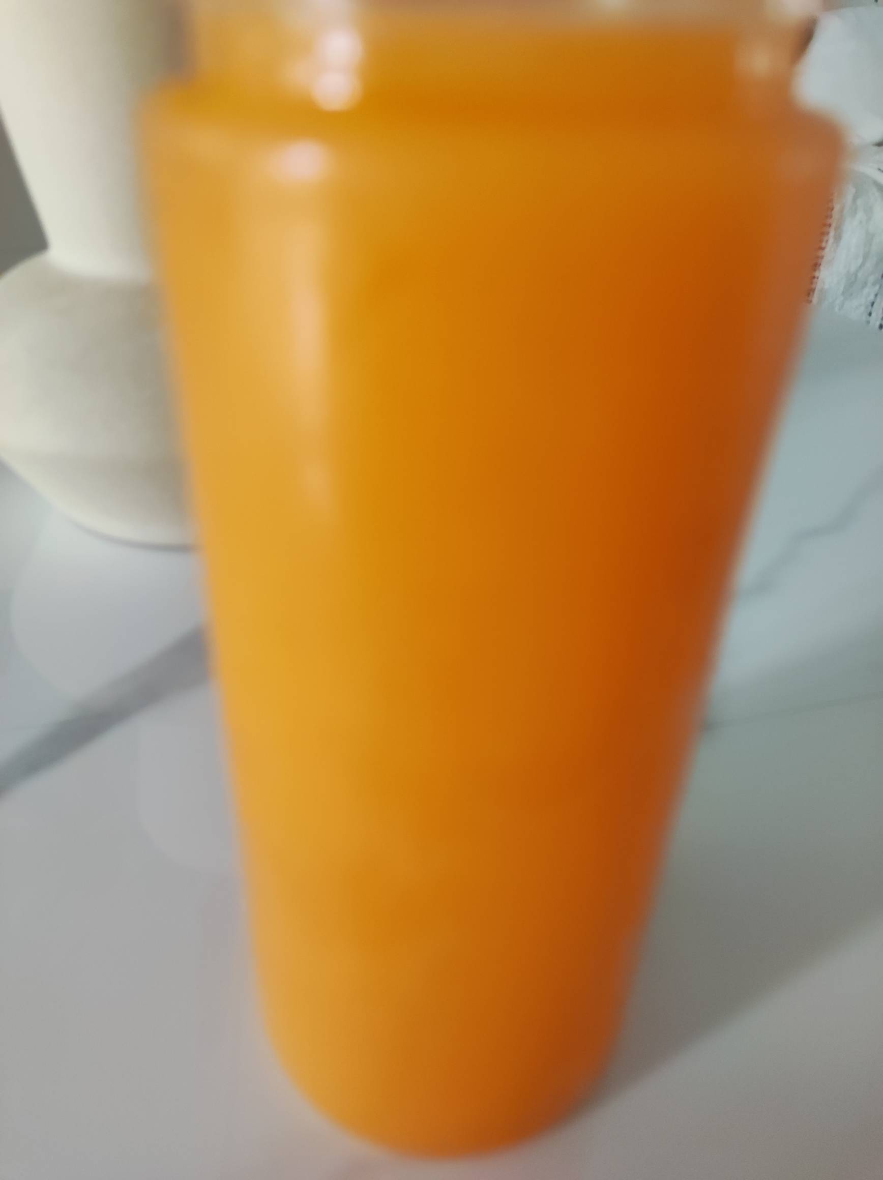 这不比你们喝什么橙c美式 棒打鲜橙要强很多？

92 / 作者:卡农第一深情哥 / 