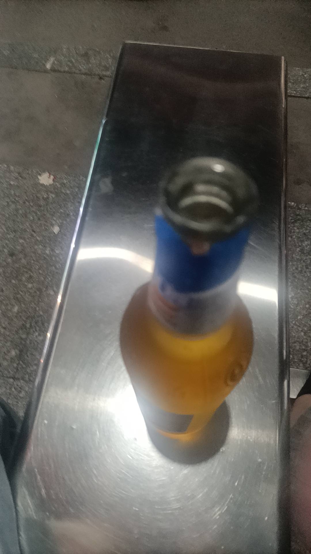 莫等闲，以免白了少年头，老哥们珍惜现在，不要再为过去而悲伤颓废，时间很快的，请为61 / 作者:刘翔坤 / 