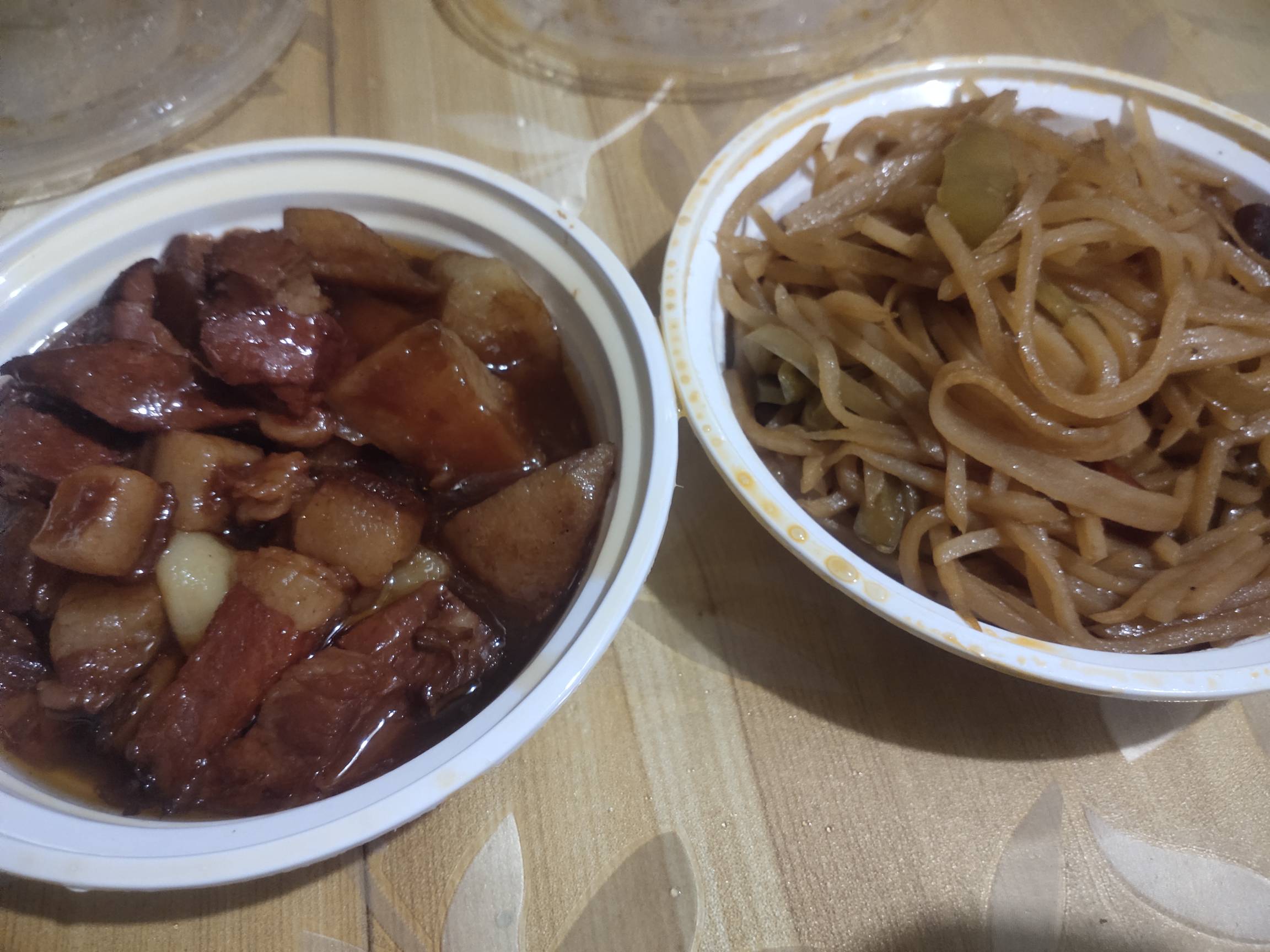 彻底倒下了 看广子买了盒塔子 最后十几块整个外卖吃 一天一顿饭饿麻了

16 / 作者:努力优秀_ / 