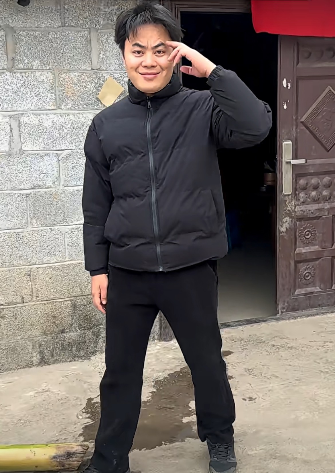 我时而是正义的使者，时而是罪恶的化身，我就是卡农老哥，我不爽我就要骂，现实中我就68 / 作者:卡农无言祖 / 
