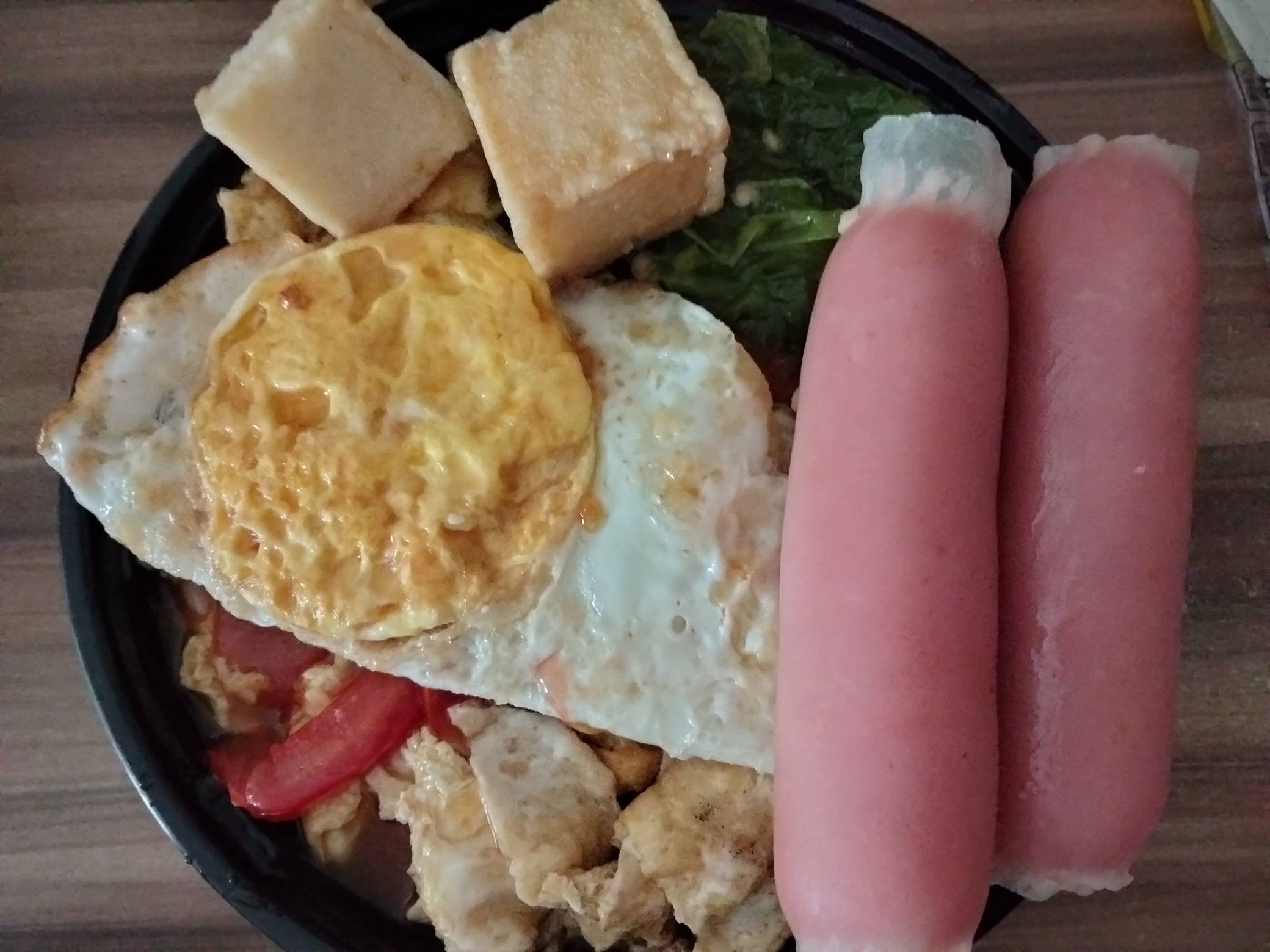 番茄炒蛋擂椒拌饭

2 / 作者:机会哈哈 / 