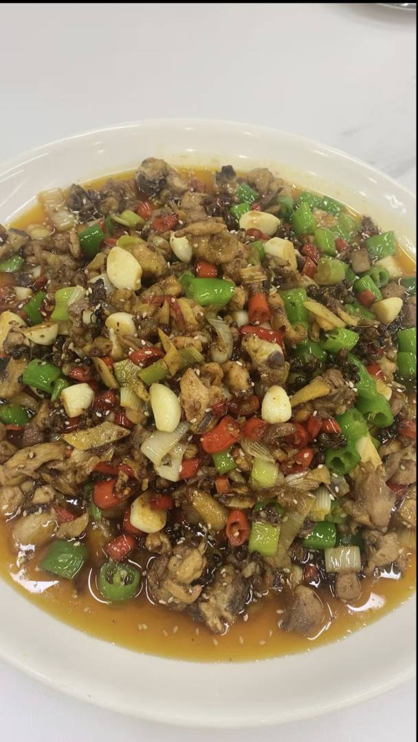 吃饭

16 / 作者:我爱按摩 / 
