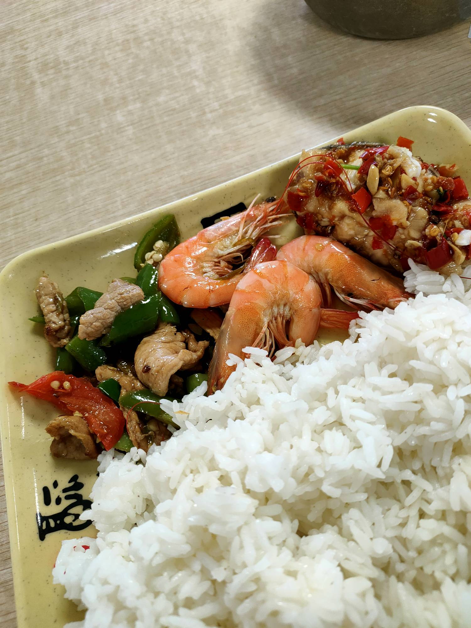 开饭了老割们，你们吃了没，

46 / 作者:回望Yuki / 