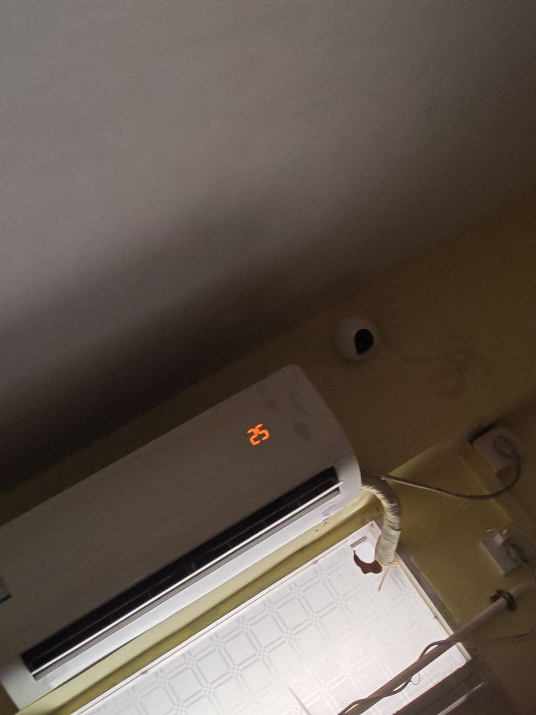 这是个摄像头吗，说实话这个挂羊头卖狗肉啊，我美团看高大上的，过来又说没房间了，又72 / 作者:天空之城@ / 