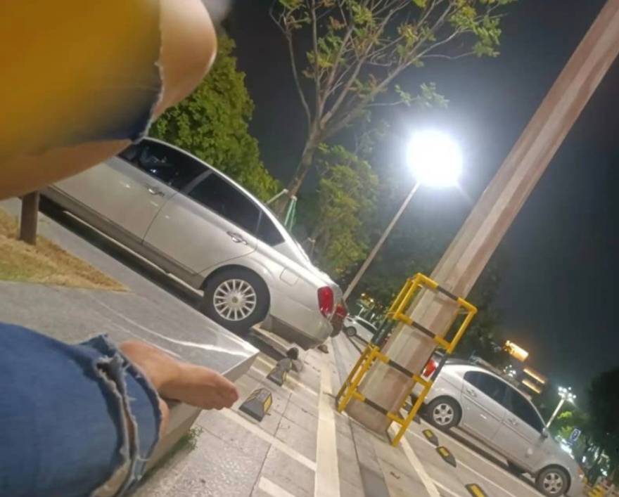 没有羊毛的日子太难受了，天气又变冷了，老哥们

71 / 作者:轻舞飞扬2030 / 