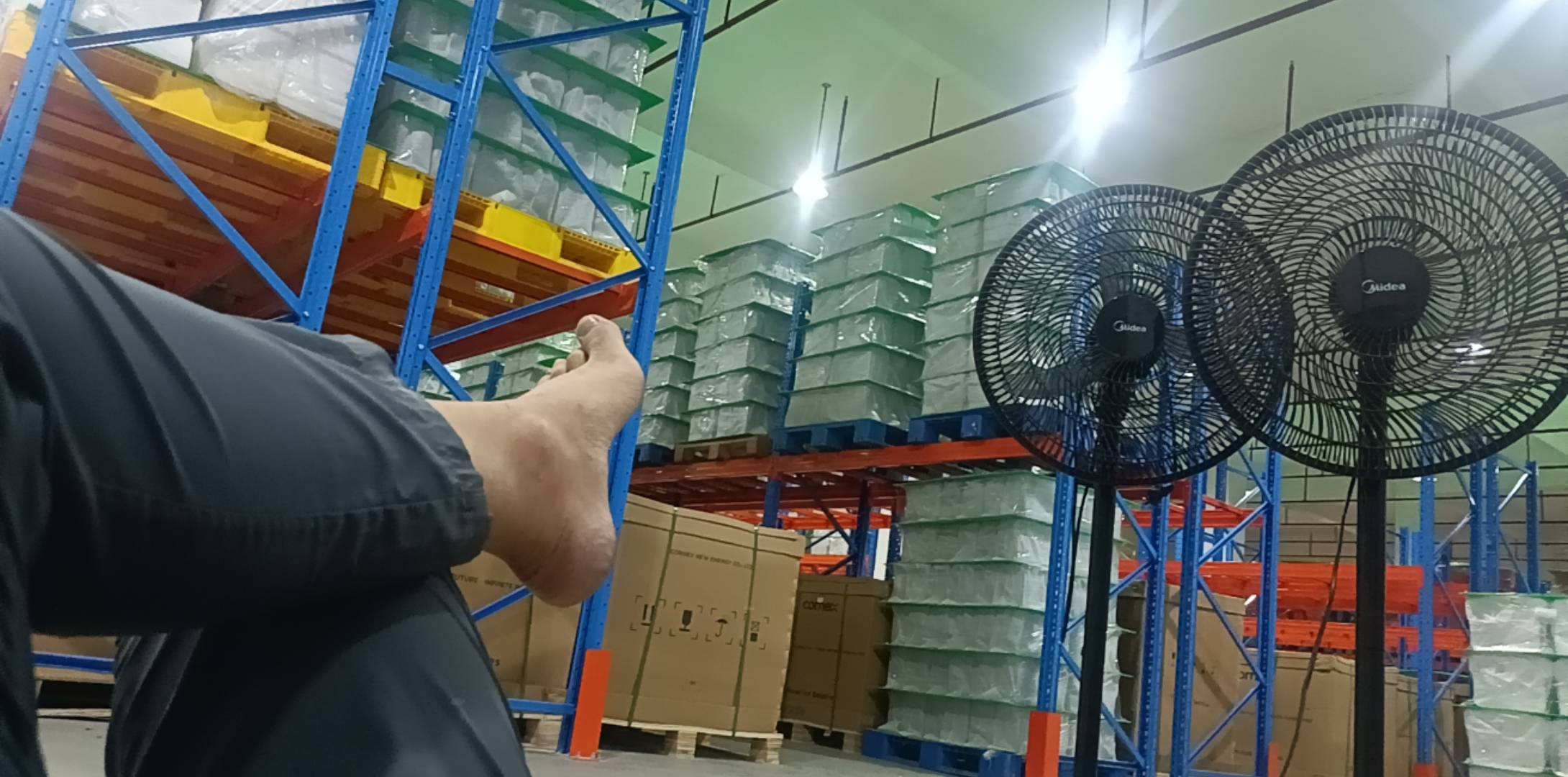 挂壁仓管 做了3个月 不想做了，工资8500+
怎么就是做不长久呢 

37 / 作者:被狗催放弃了 / 