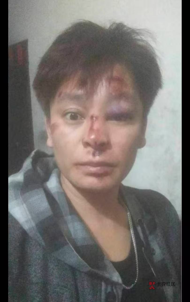发现了涛子的一个小号，看来涛子真把老哥当亲人了，离不了老哥

72 / 作者:海角面试官达濠 / 