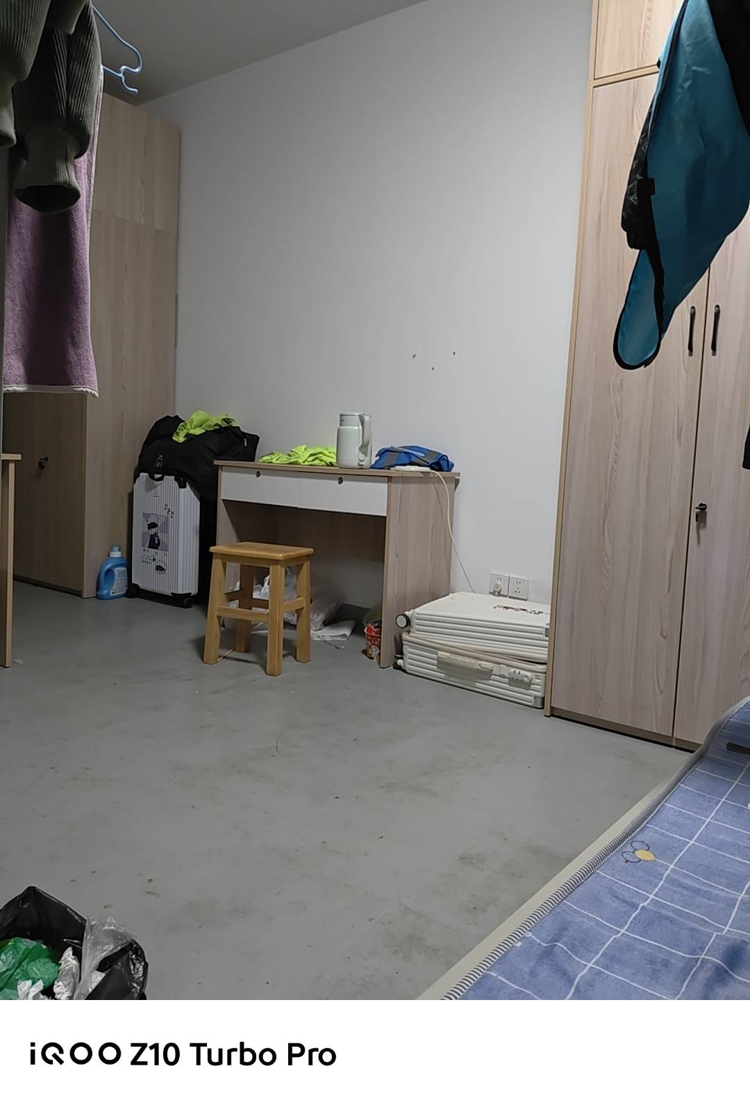 牛马的一天结束了，昨天挣的252今天又到账了，根本花不完，今天挣的220明天又到账，每1 / 作者:网恋被骗五千块 / 