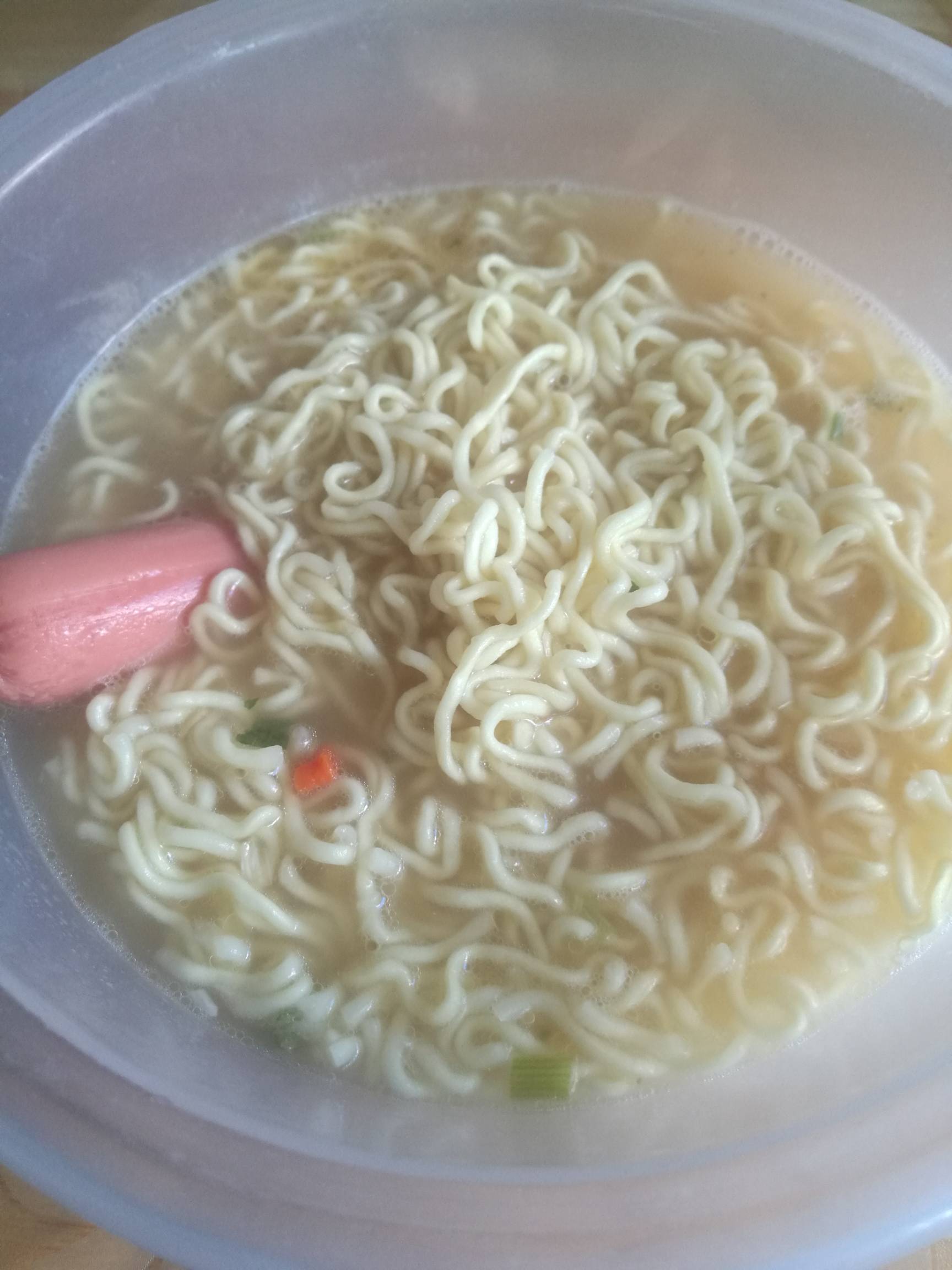 差点饿晕了 对付一口

50 / 作者:努力优秀_ / 