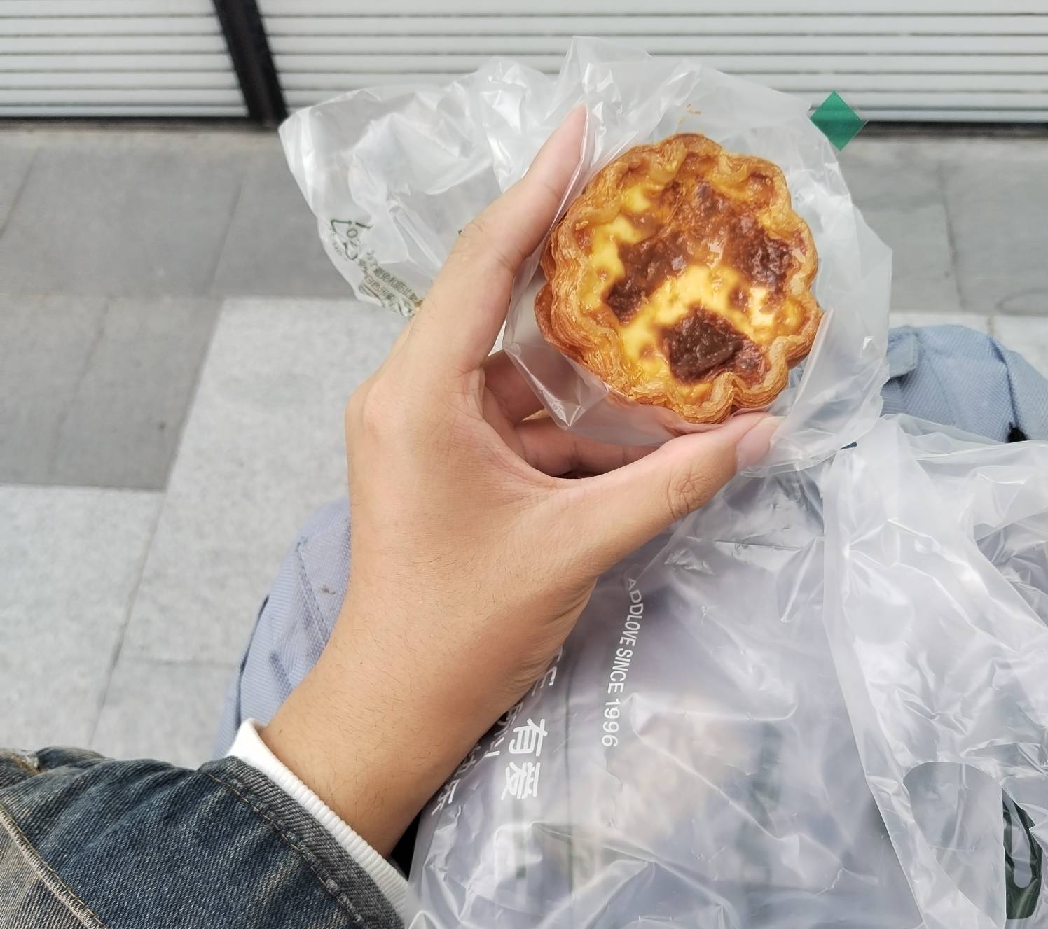 这蛋挞是真甜啊香喷喷


18 / 作者:言于 / 